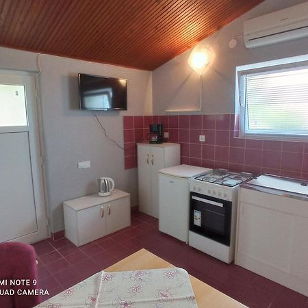 Studio Apartman Premantura Zewnętrze zdjęcie